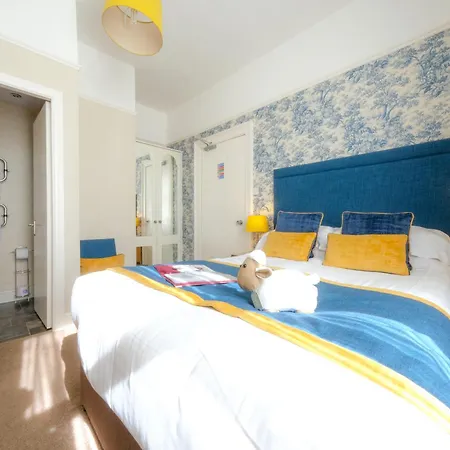 Bed and Breakfast Avondale Κέσγουικ