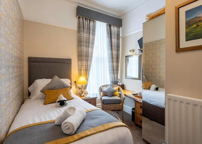 Avondale Bed and breakfast 4*